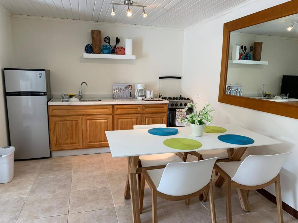 Sandpiper Beach Apartments شاطئ بالم المظهر الخارجي الصورة