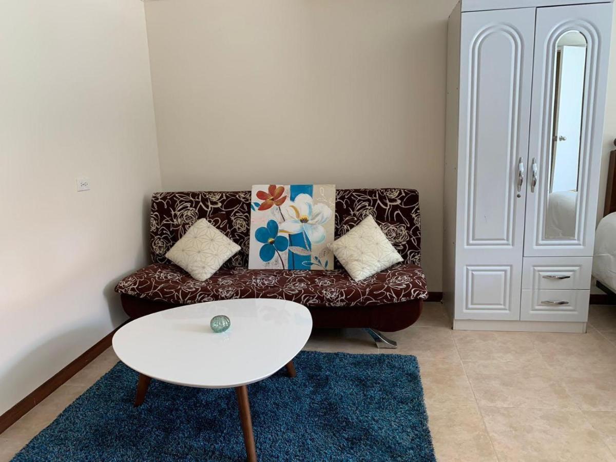 شاطئ بالم Sandpiper Beach Apartments المظهر الخارجي الصورة