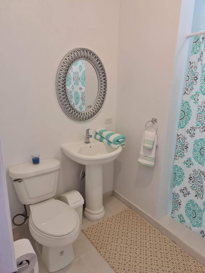 Sandpiper Beach Apartments شاطئ بالم المظهر الخارجي الصورة
